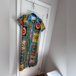🌸 Alemais-Inspired Bright Printed Shirt Dress – GUC – Missing Button 🌸